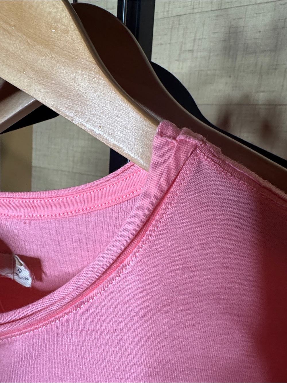NWOT UGG Brinlee Pink Organic Cotton Tee XS Soft Crewneck T-Shirt - Picture 4 of 9